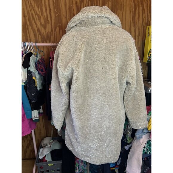 BCBG ladies Faux Fur Teddy Coat Cream SZ M NWT Warm Heavy Metallic - Picture 7 of 12